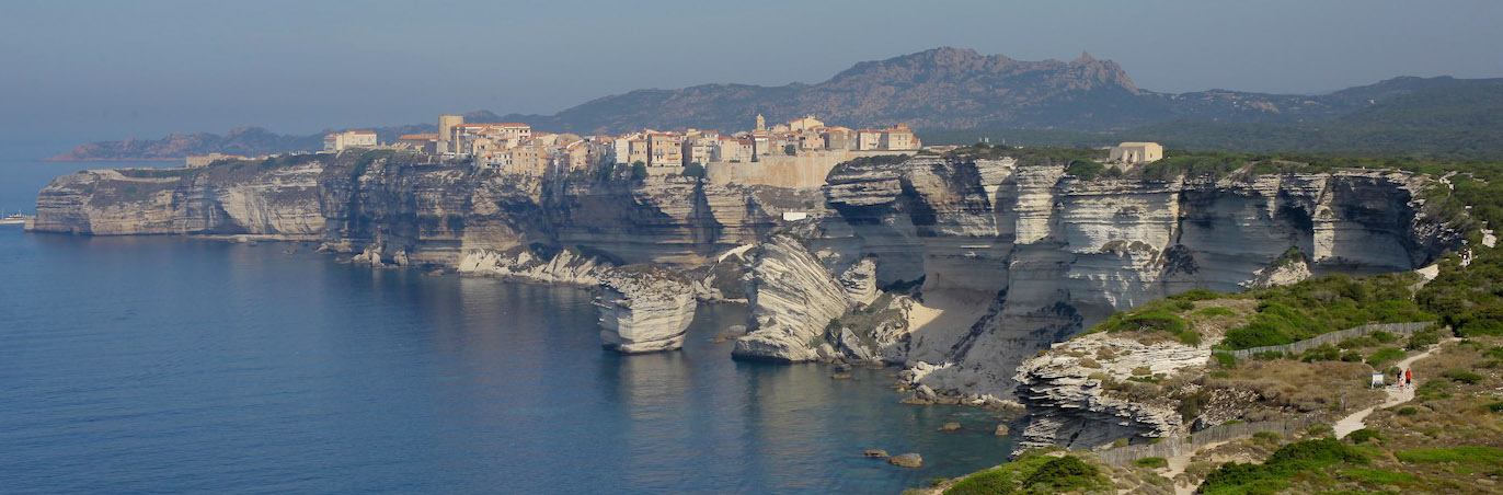Bonifacio 01