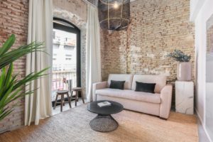 slow suites seville