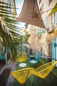 the deck hotel nice