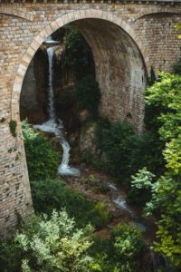 Moustiers Sainte Marie plus beau village de France Alpes de Haute Provence