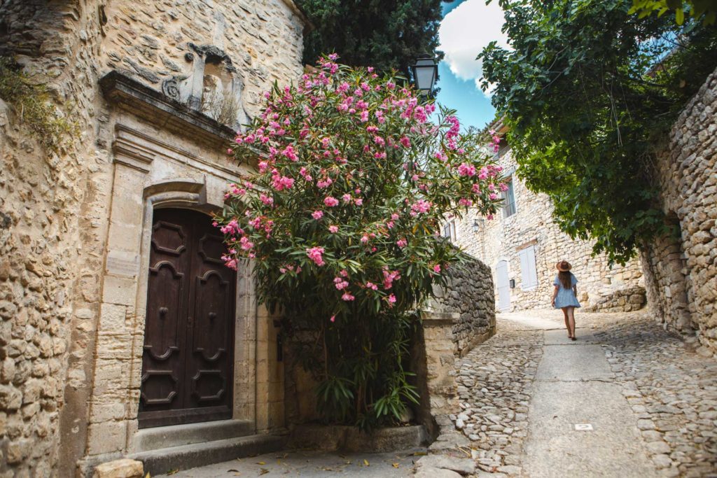 Lurs village Alpes de Haute Provence
