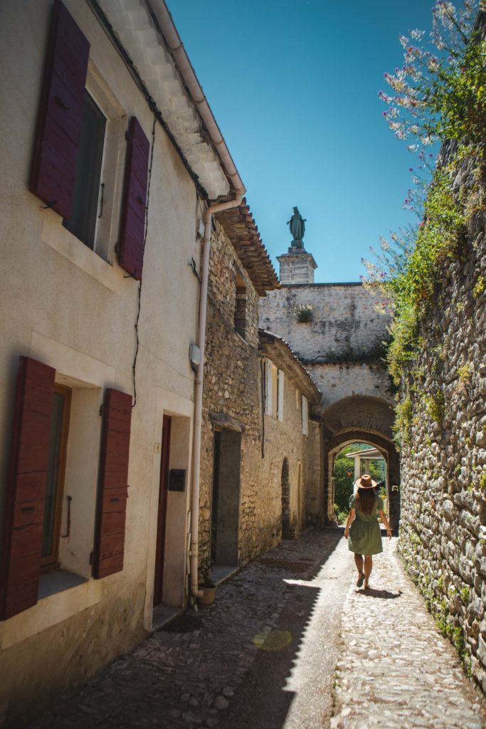 village Dauphin Alpes de Haute Provence