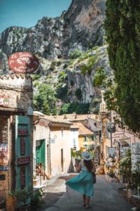 Moustiers Sainte Marie plus beau village de France Alpes de Haute Provence