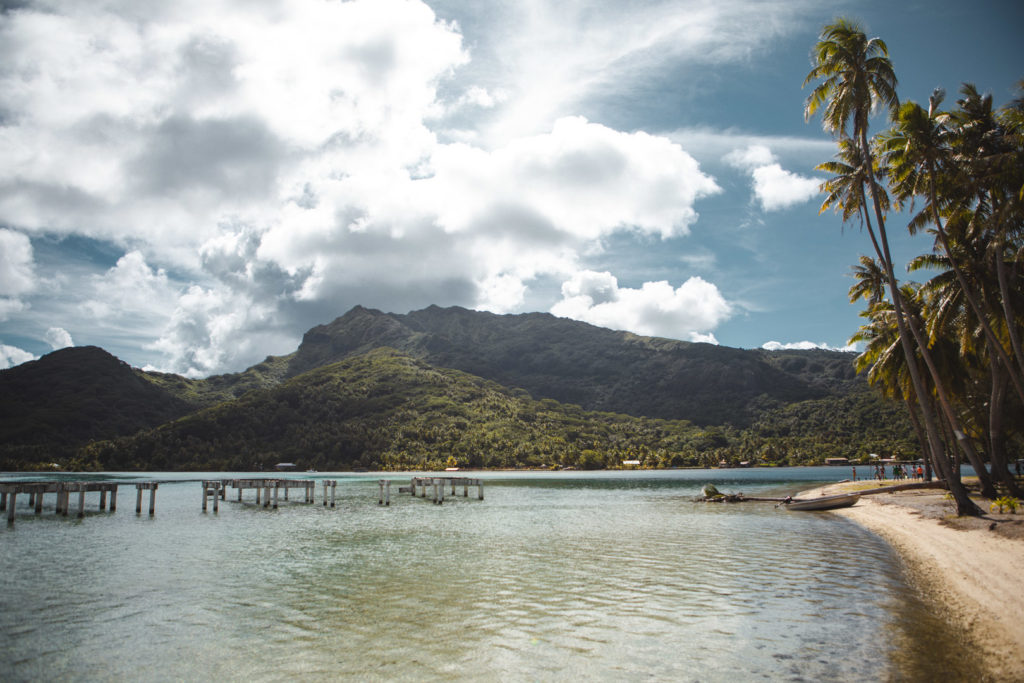 plage sofitel huahine