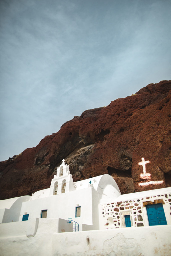 red beach santorin
