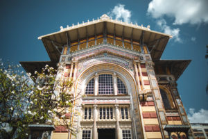 bibliothèque fort de france