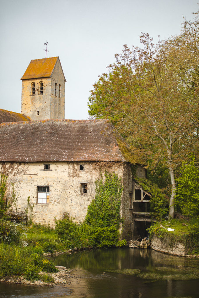 Asnières sur vegre