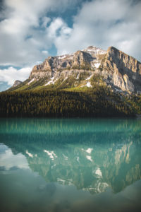 Lac Louise rocheuses canadiennes