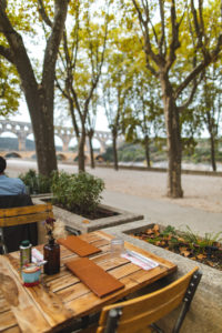 restaurant terrasse du pont du gard nimes