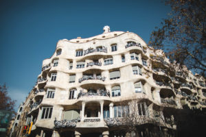 casa mila la pedrera barcelonesa