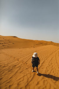 voyager avec un enfant 2 ans oman