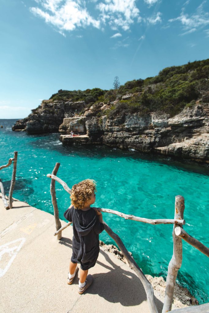 cala en brut minorque