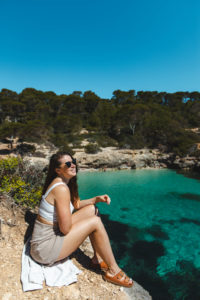 cala mitjana minorque