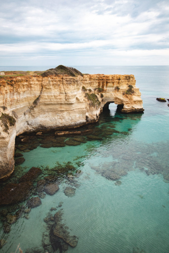 Faraglioni di Sant'Andrea pouilles plages