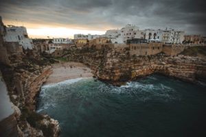 Polignano a mare itinéraire les pouilles
