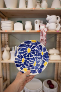 atelier peinture céramique Cavalaire saint tropez