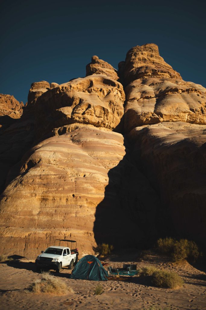 nuit camping wadi rum petra jordanie