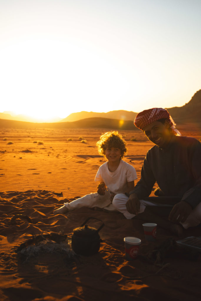 coucher de soleil desert wadi rum jordanie